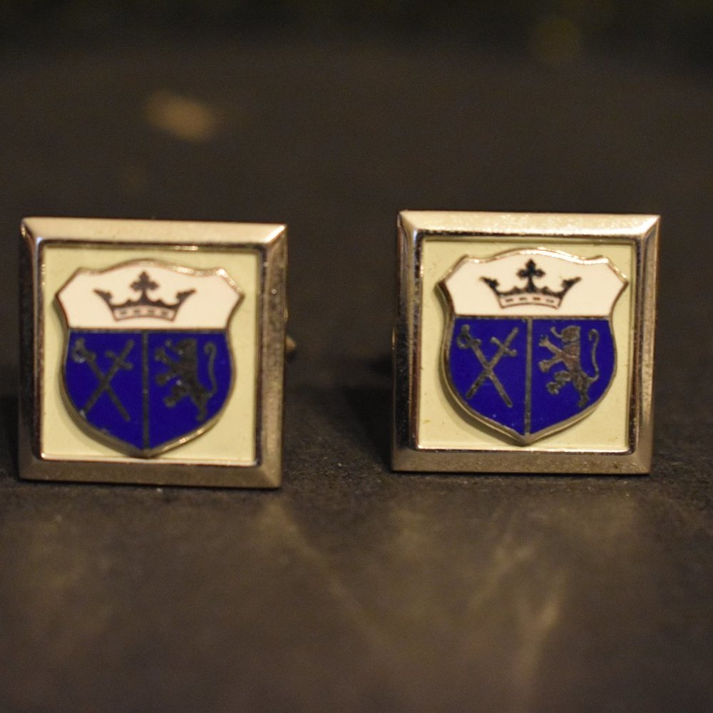 Shield Cuff Link Crest Design